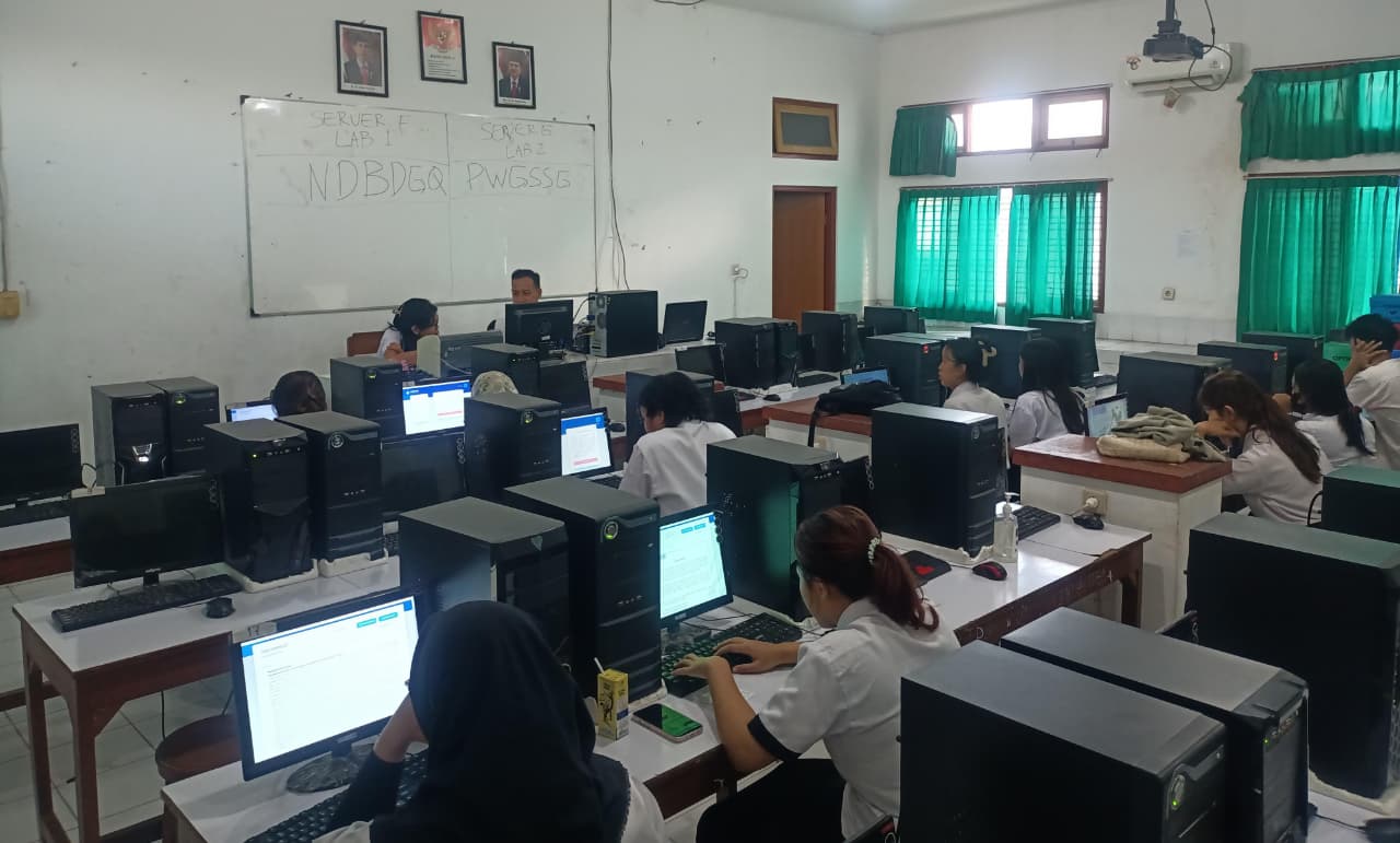 Pelaksanaan Gladi Bersih ANBK Paket B Setara SMP PKBM Cemerlang